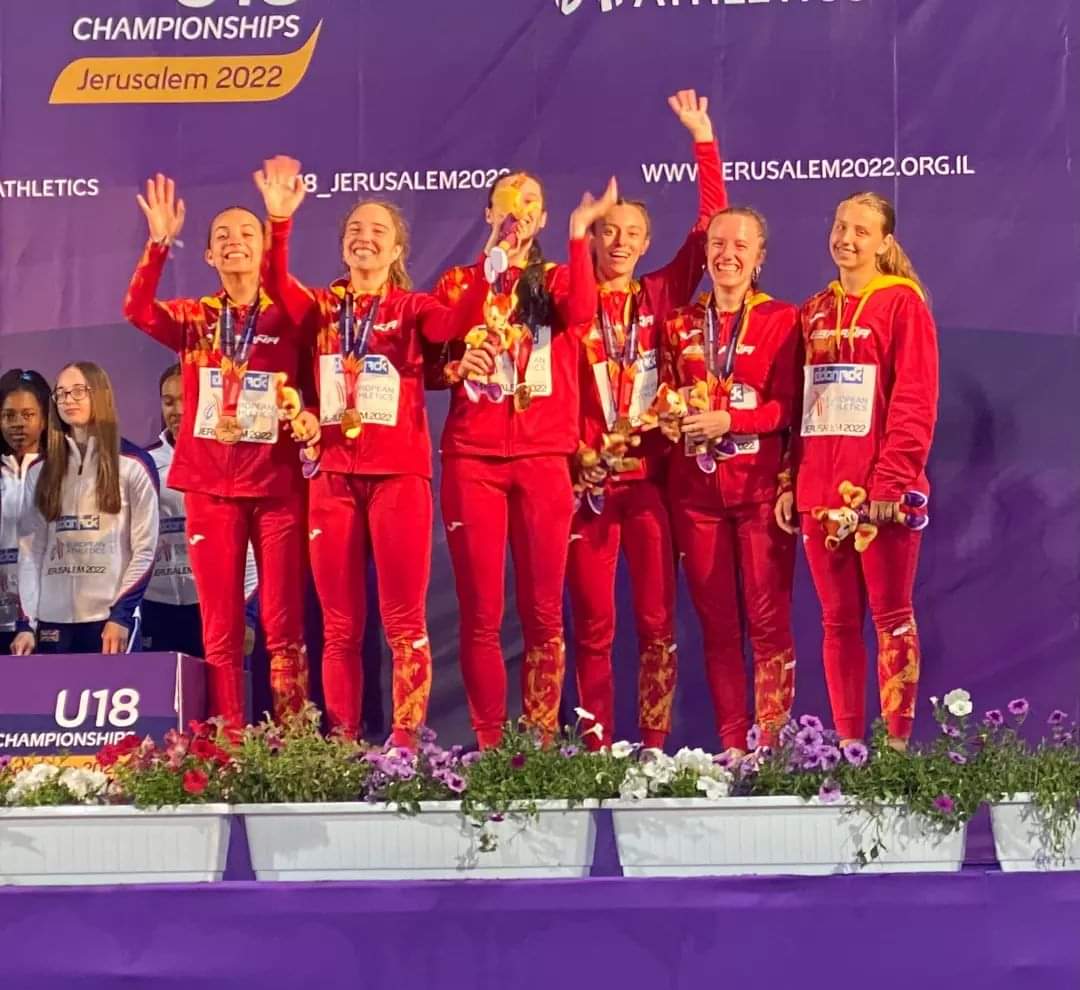 Finaliza el europeo sub 18 con una medalla de bronce en el relevo